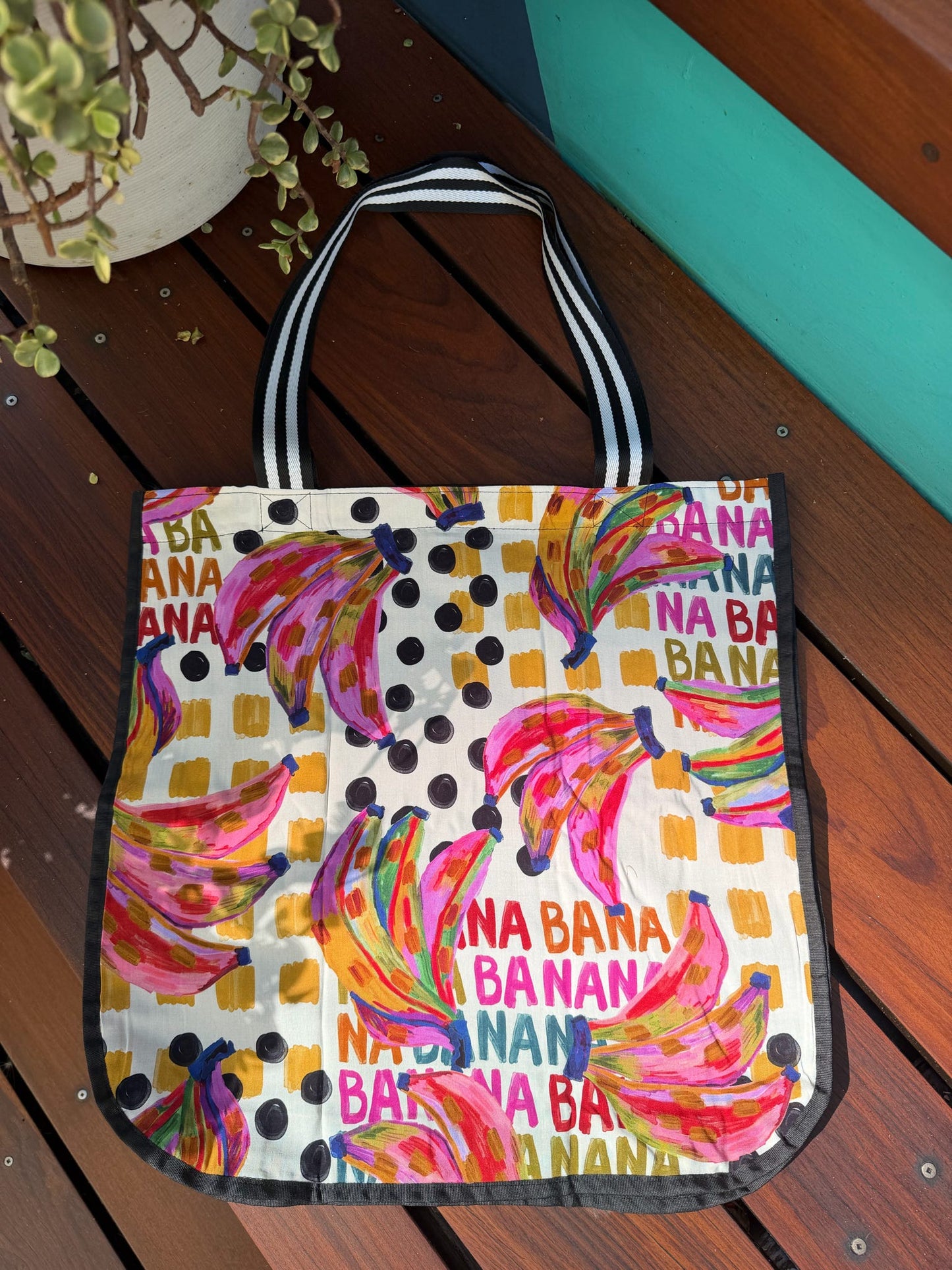 Bolsa Banana = Banana Tote Bag - On The Lo Swimwear