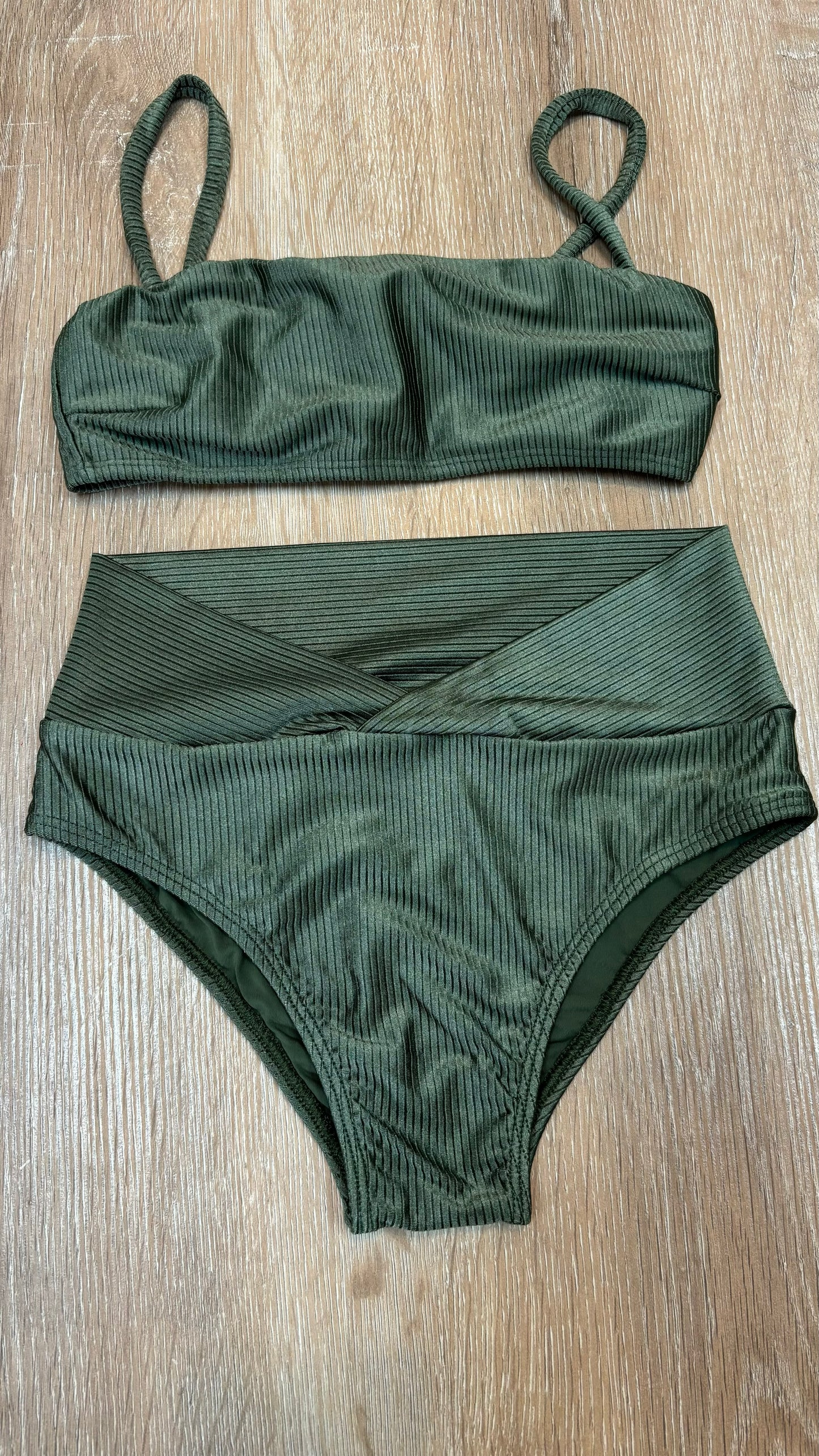 GRAVIOLA BOTTOMS- V-Cut High Waist Full Coverage Bottoms - On The Lo Swimwear