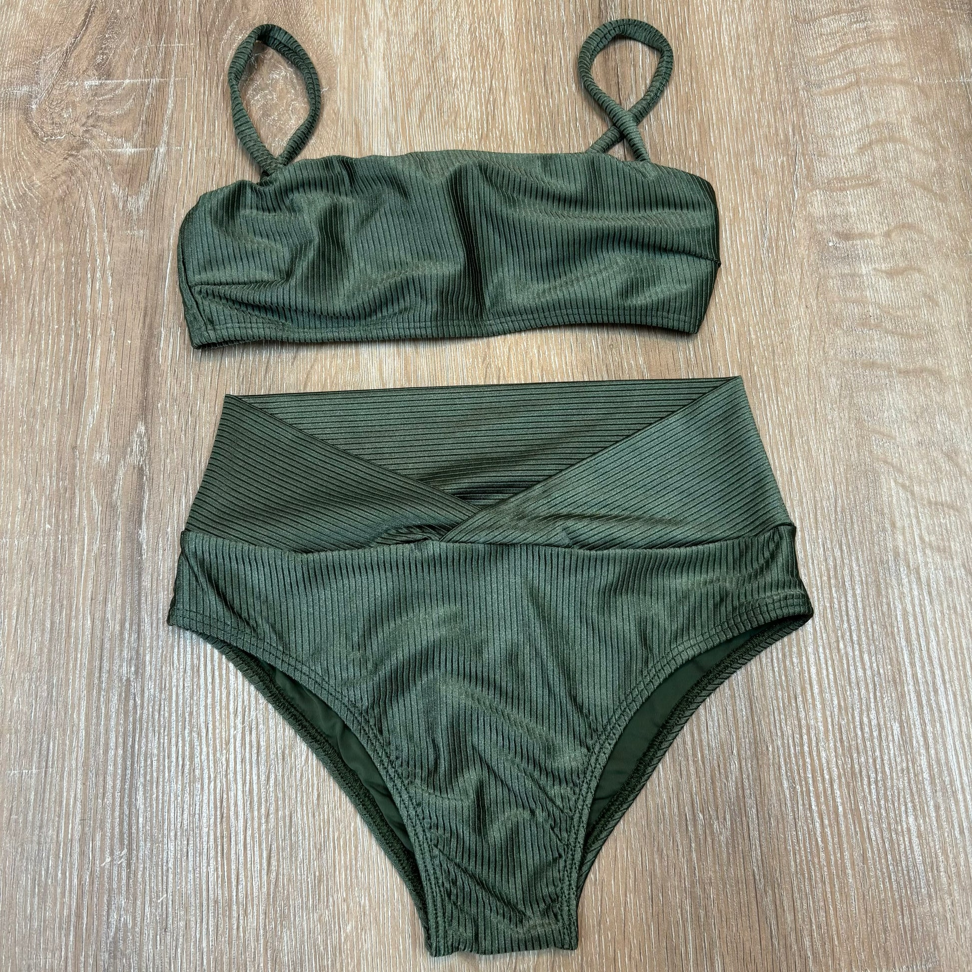 GRAVIOLA BOTTOMS- V-Cut High Waist Full Coverage Bottoms - On The Lo Swimwear