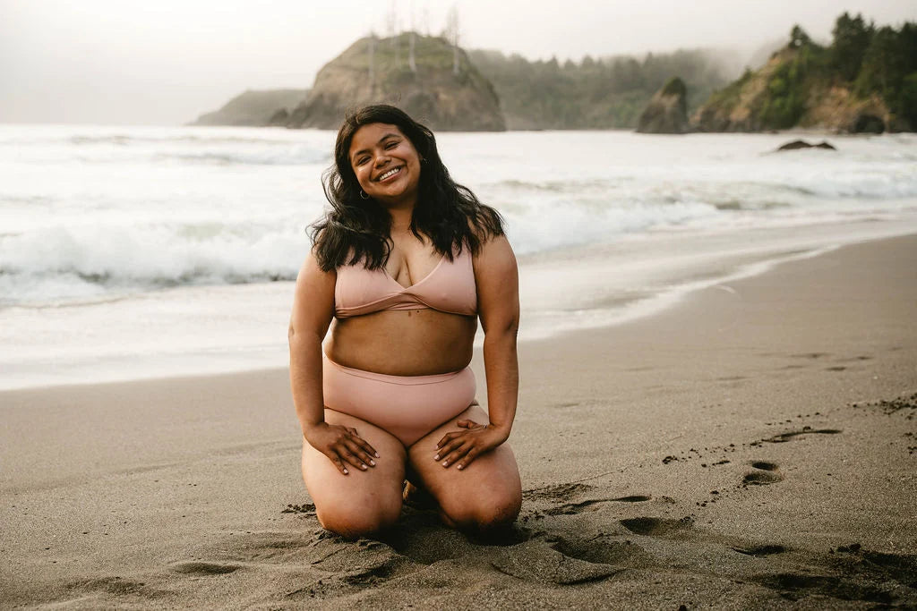 MAR ROSA - Triangle Top - Light Pink - On The Lo Swimwear