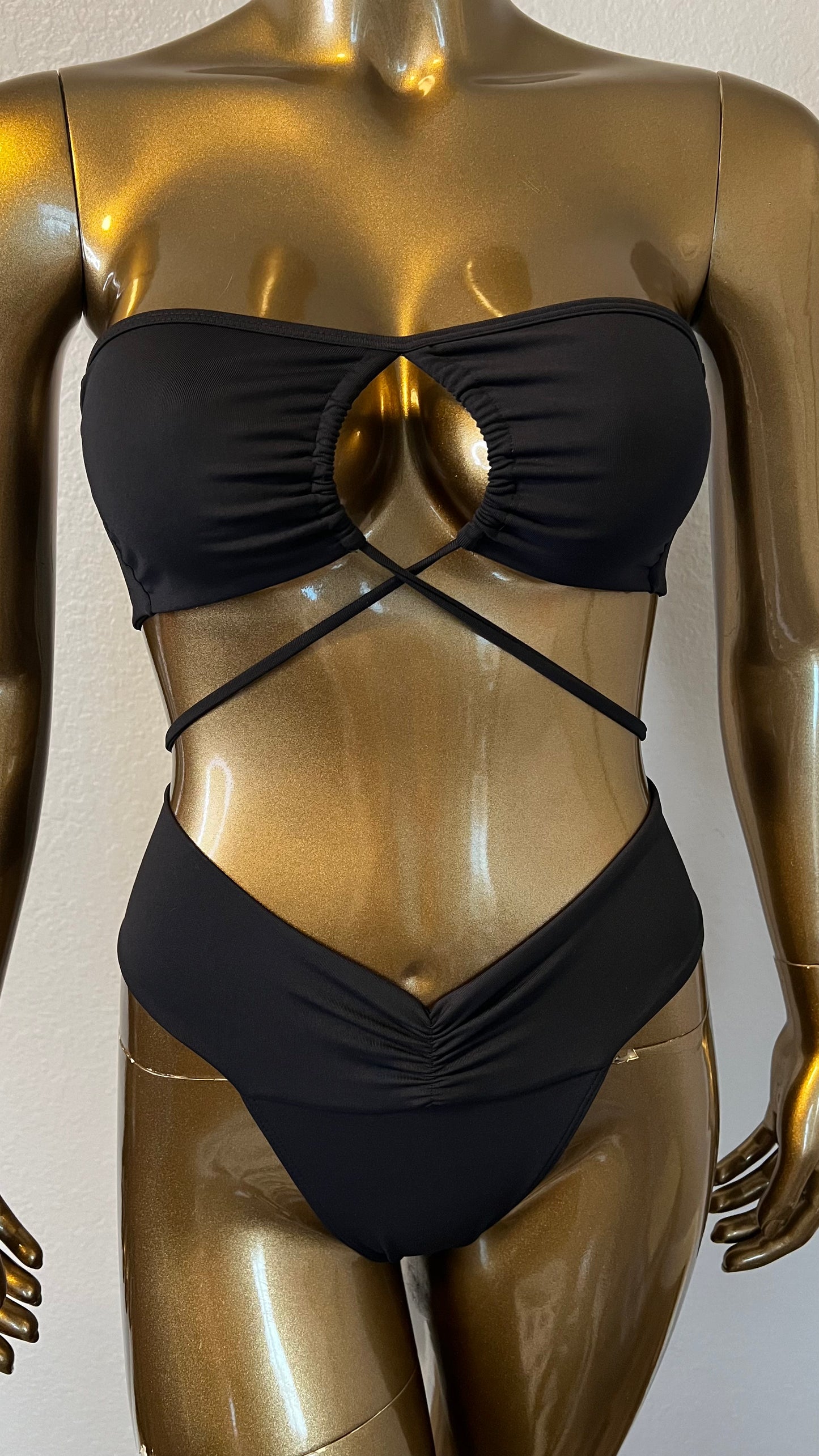 Black Tear Drop Bikini Top - On The Lo Swimwear